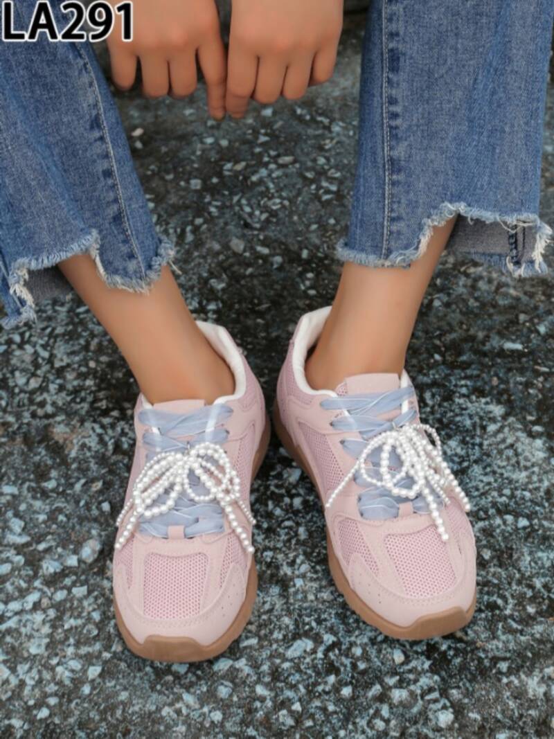 Buty sportowe damskie Roz 36-42 / 12 par